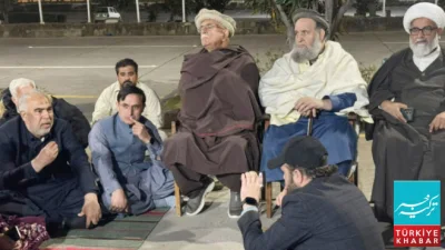 Opposition Vows to Continue Protest Until Imran Khan’s Hospital Transfer