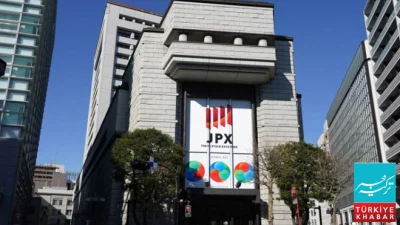 Tokyo Stock Market Improves Amid Drop in Crude Oil Prices